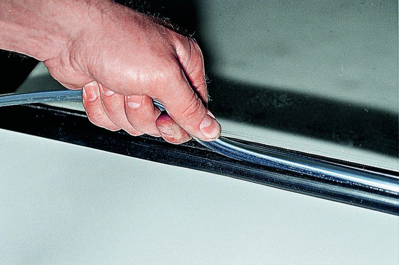 Выбор и самостоятельная змена лобового стекла на ВАЗ 2114