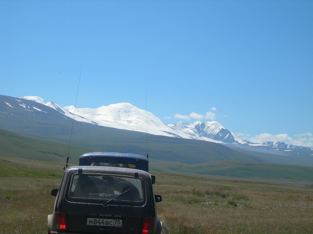 Горный Алтай, плато Укок, гора Найрамдал, точка соединения границ России, Монголии и Китая